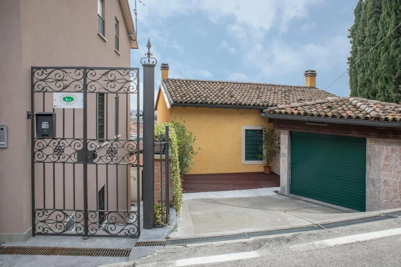 B&B Alle Scalette Trissino Italie